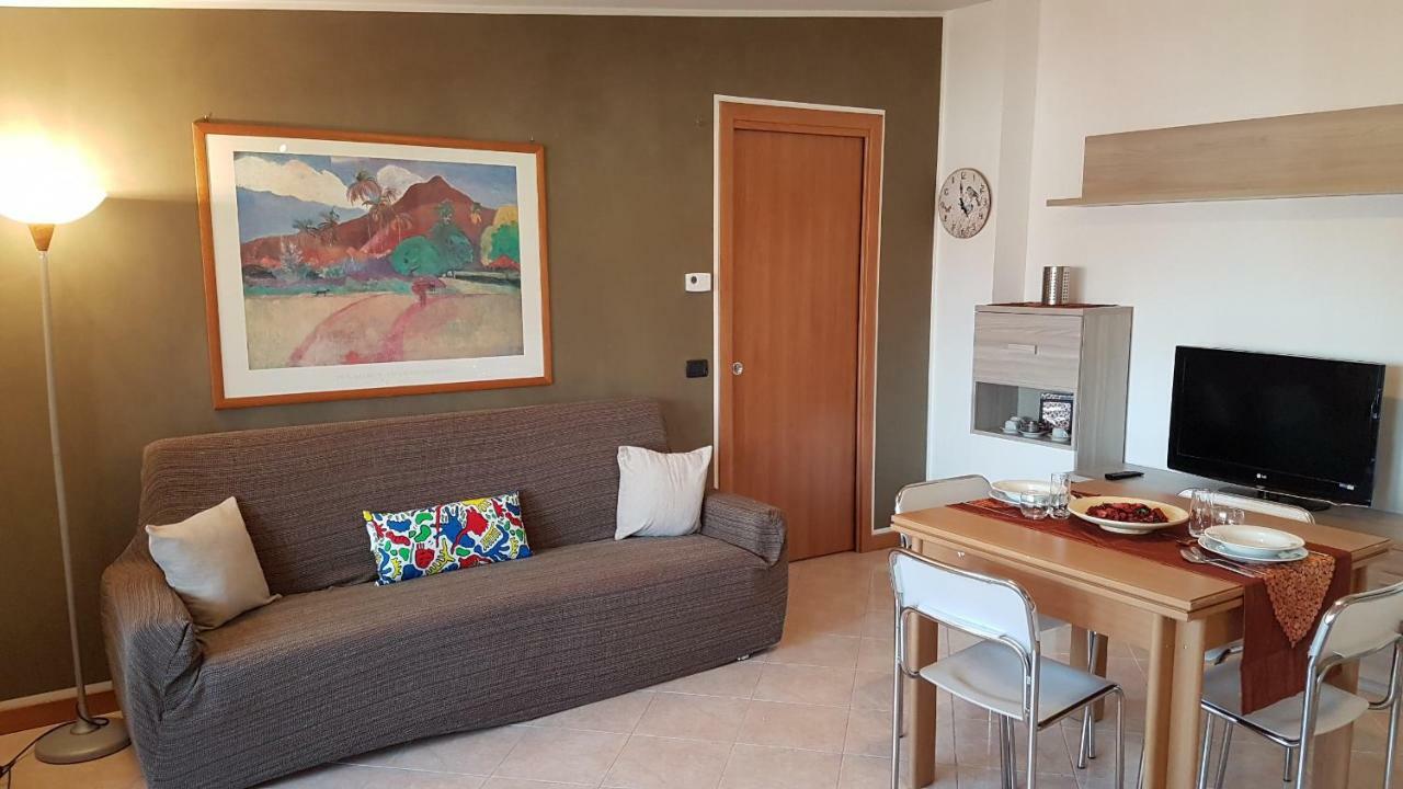 Alice 12 Flat - Apartment Боллате Экстерьер фото